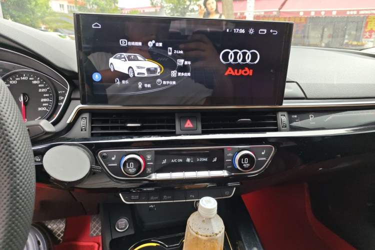 Used Audi A5 2019 Sportback 40 TFSI Fashion Model Audio And AC Panel