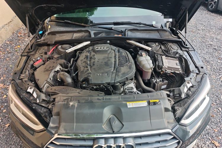 Used Audi A5 2019 Sportback 40 TFSI Fashion Model Engine Bay