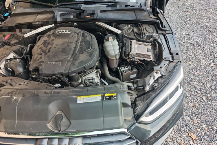 Used Audi A5 2019 Sportback 40 TFSI Fashion Model Engine Bay Left