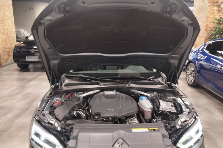 Used Audi A5 2019 Coupe 40 TFSI Fashion Edition China V Emission Standard Engine Bay