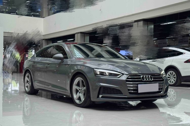 Used Audi A5 2019 Sportback 40 TFSI Fashion Model Exterior 2
