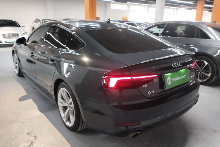 Used Audi A5 2019 Sportback 40 TFSI Fashion Model Exterior 3