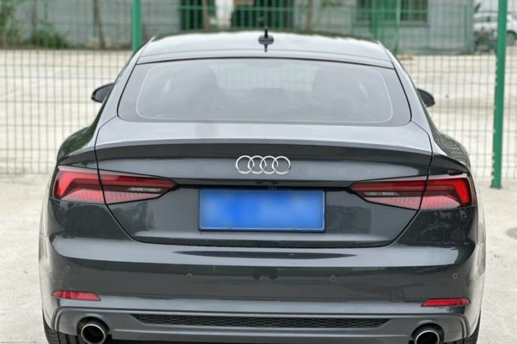 Used Audi A5 2019 Sportback 40 TFSI Fashion Model Exterior 4
