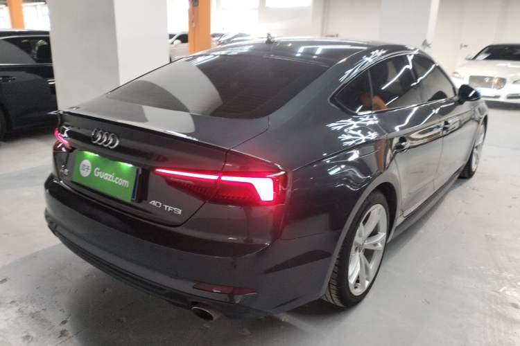 Used Audi A5 2019 Sportback 40 TFSI Fashion Model Exterior 5