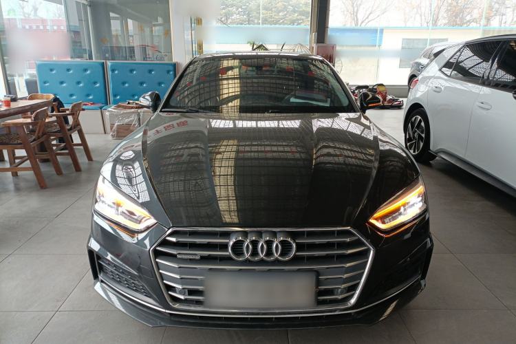 Used Audi A5 2019 Coupe 40 TFSI Fashion Edition China V Emission Standard Front