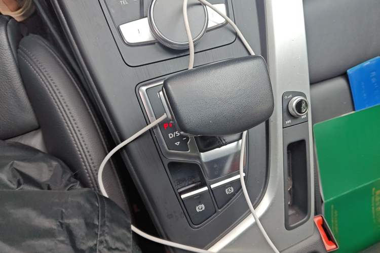 Used Audi A5 2019 Sportback 45 TFSI quattro Sport Model Gear Lever