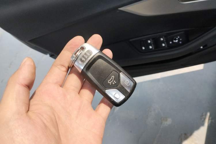 Used Audi A5 2019 Sportback 40 TFSI Fashion Model Interior 1