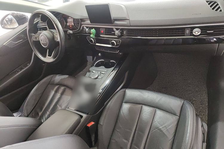 Used Audi A5 2019 Cabriolet 40 TFSI Fashion Edition China V Interior 2