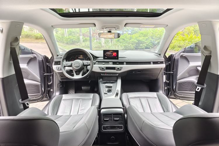 Used Audi A5 2019 Sportback 40 TFSI Fashion Model Interior 3