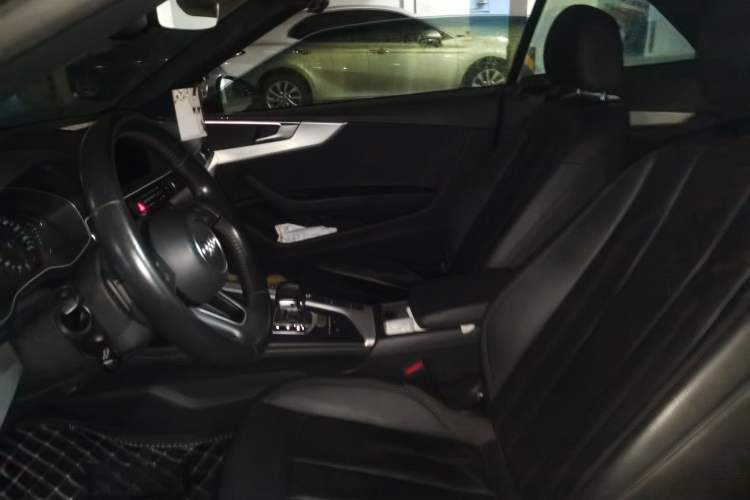 Used Audi A5 2019 Cabriolet 40 TFSI Fashion Edition China V Left Front Seat