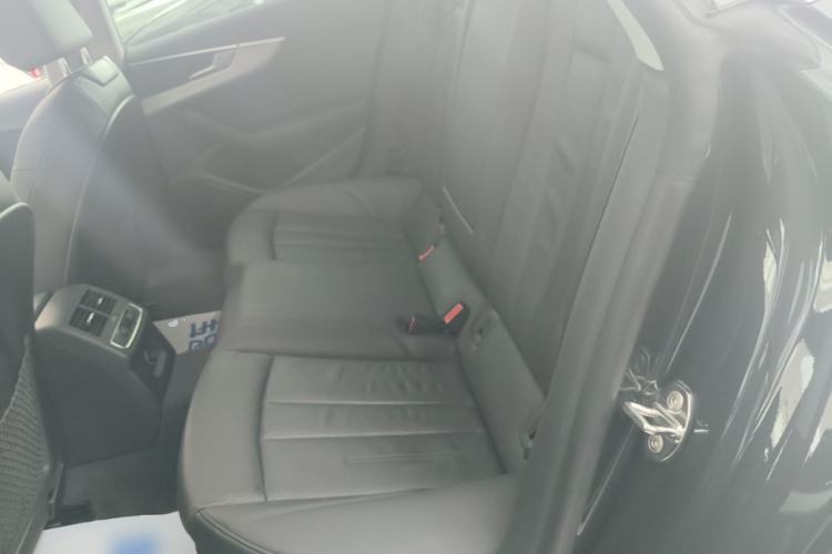 Used Audi A5 2019 Sportback 40 TFSI Fashion Model Left Rear Seat