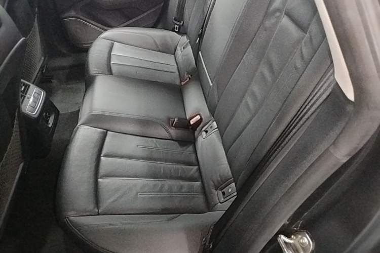 Used Audi A5 2019 Sportback 40 TFSI Fashion Model Left Rear Seat