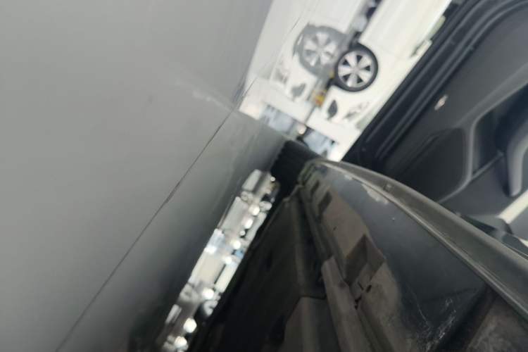 Used Audi A5 2019 Sportback 40 TFSI Fashion Model Left Side Sill