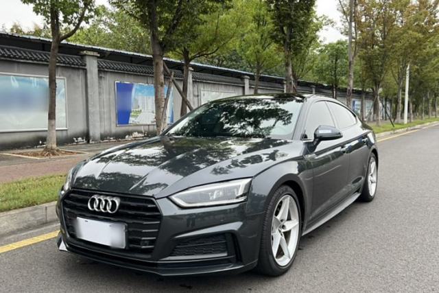 Used Audi A5 2019 Cabriolet 40 TFSI Fashion Edition China V