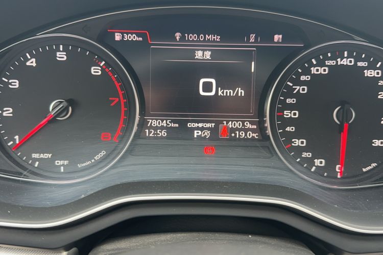 Used Audi A5 2019 Sportback 40 TFSI Fashion Model Odometer Close Up