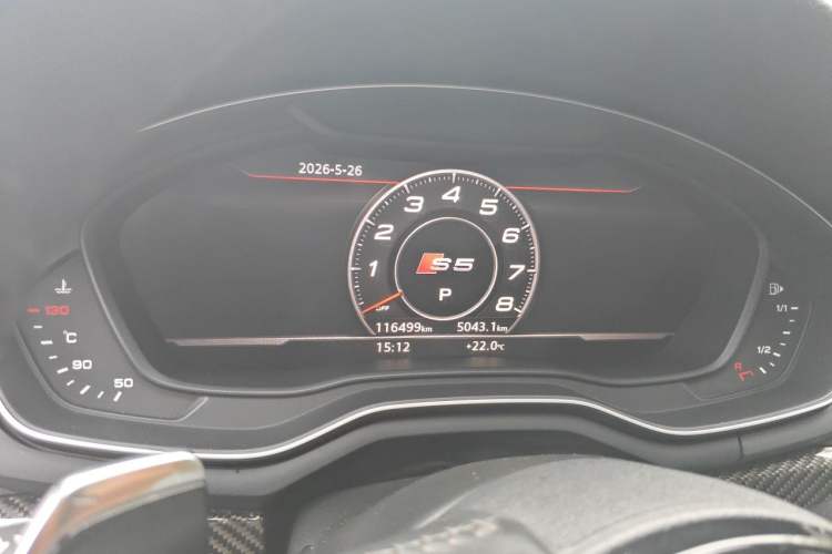 Used Audi A5 2019 Sportback 45 TFSI quattro Sport Model Odometer Close Up