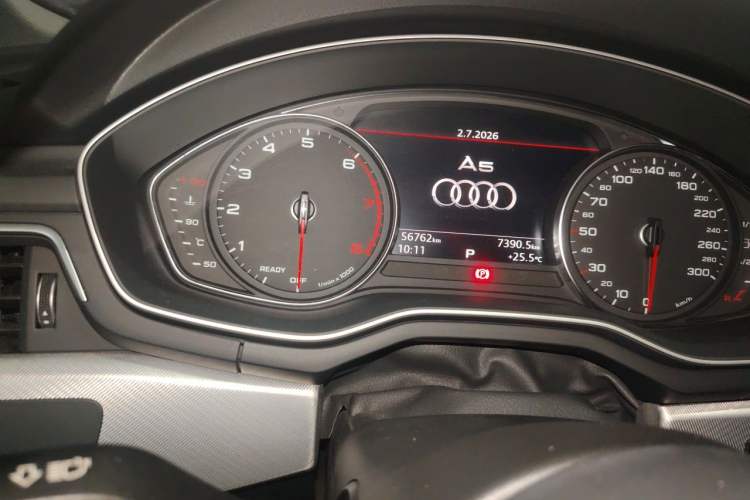 Used Audi A5 2019 Sportback 40 TFSI Fashion Model Odometer Close Up