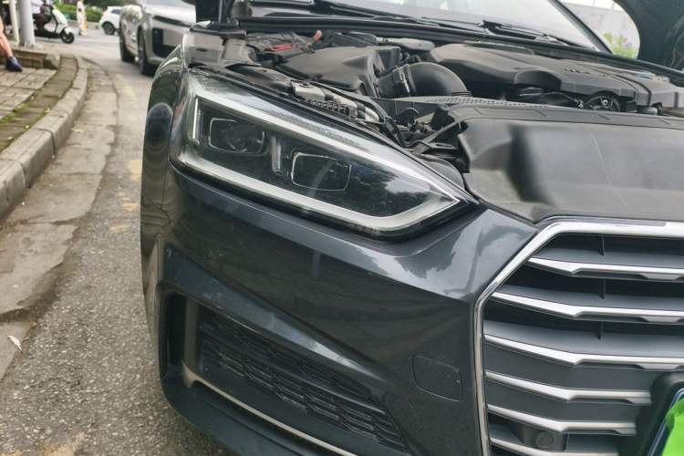 Used Audi A5 2019 Coupe 40 TFSI Fashion Edition China V Emission Standard Right Front Headlight