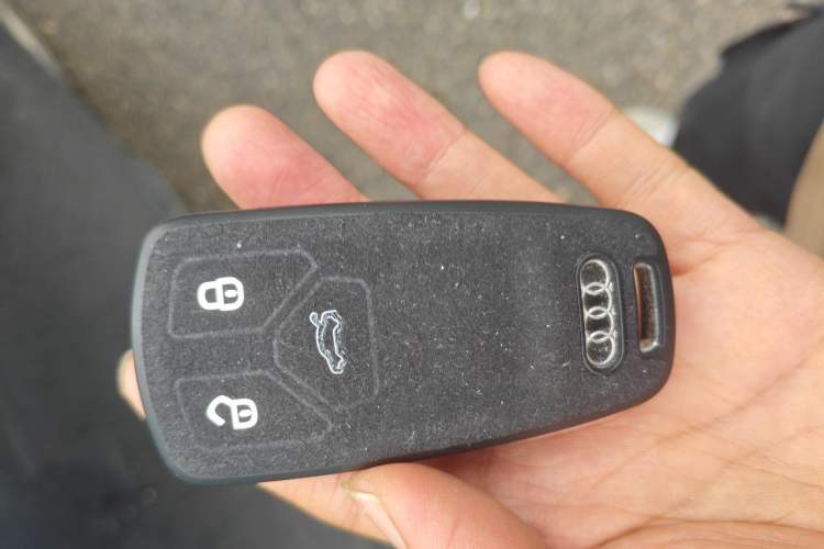Used Audi A5 2019 Sportback 45 TFSI quattro Sport Model Vehicle Key