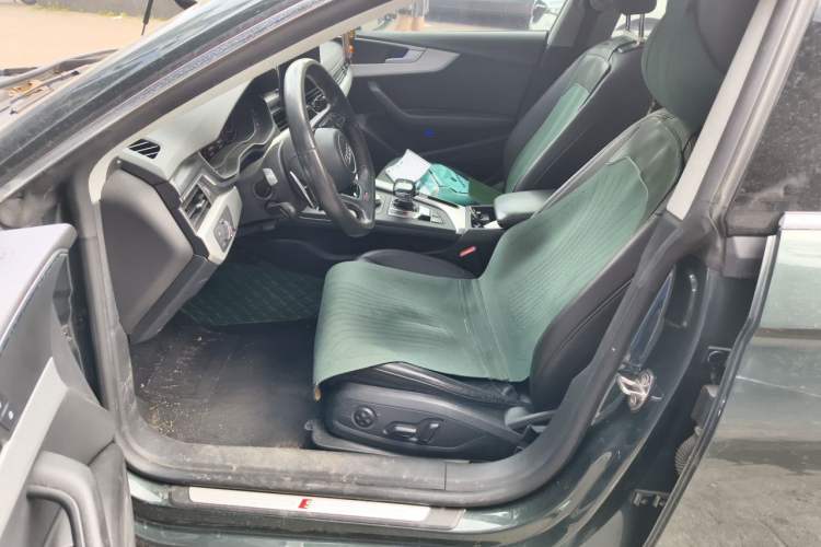 Used Audi A5 2019 Sportback 40 TFSI Fashion Model Driver Seat