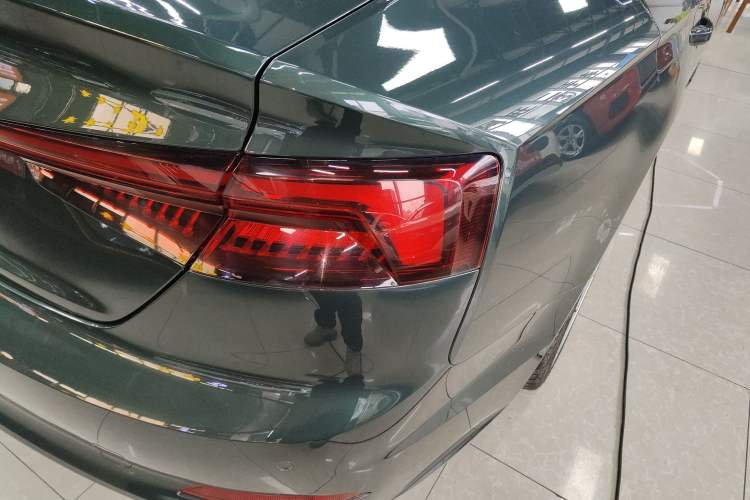 Used Audi A5 2019 Sportback 40 TFSI Fashion Model Exterior 3