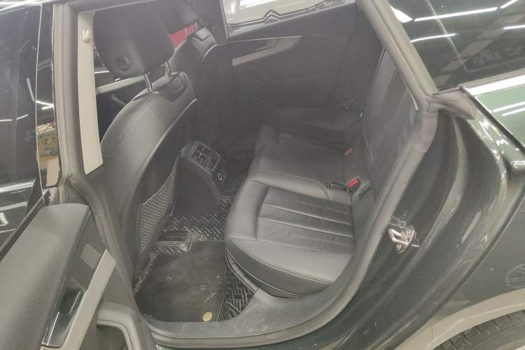 Used Audi A5 2019 Sportback 40 TFSI Fashion Model Left Rear Seat