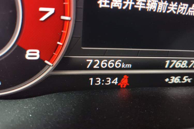 Used Audi A5 2019 Sportback 40 TFSI Fashion Model Odometer Close Up