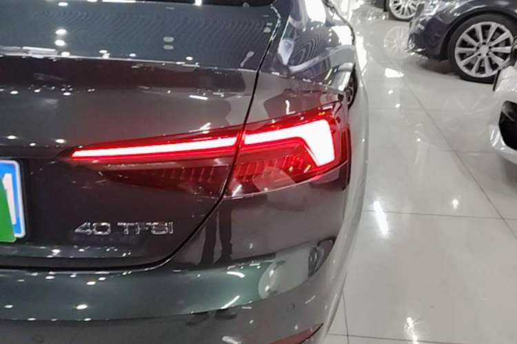 Used Audi A5 2019 Coupe 40 TFSI Fashion Edition China V Emission Standard Right Rear Taillight