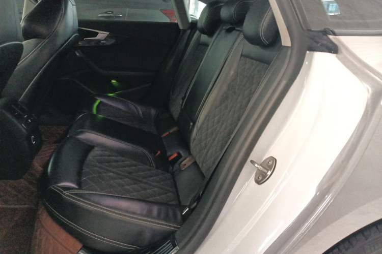 Used Audi A5 2019 Sportback 40 TFSI Fashion Model Left Rear Seat