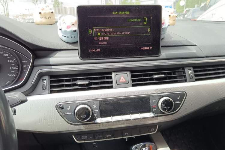 Used Audi A5 2019 Sportback 40 TFSI Fashion Model Audio And AC Panel
