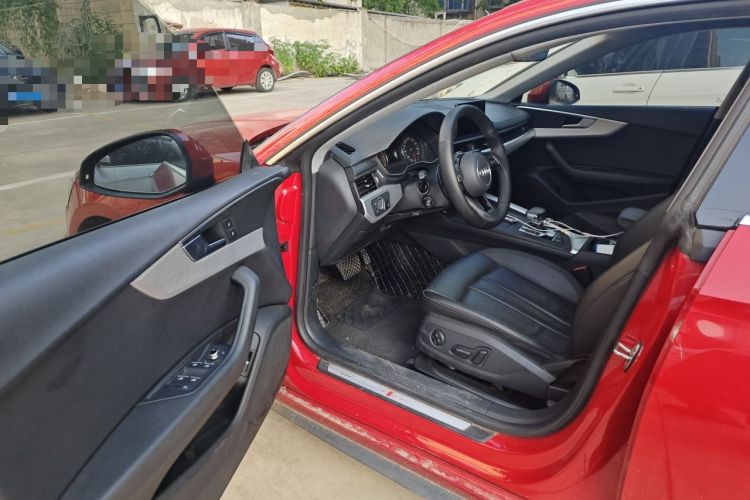 Used Audi A5 2019 Sportback 40 TFSI Fashion Model Driver Seat