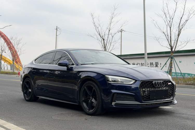 Used Audi A5 2019 Sportback 40 TFSI Fashion Model Exterior 3