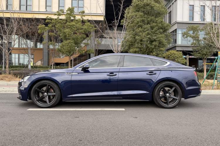 Used Audi A5 2019 Sportback 40 TFSI Fashion Model Exterior 6