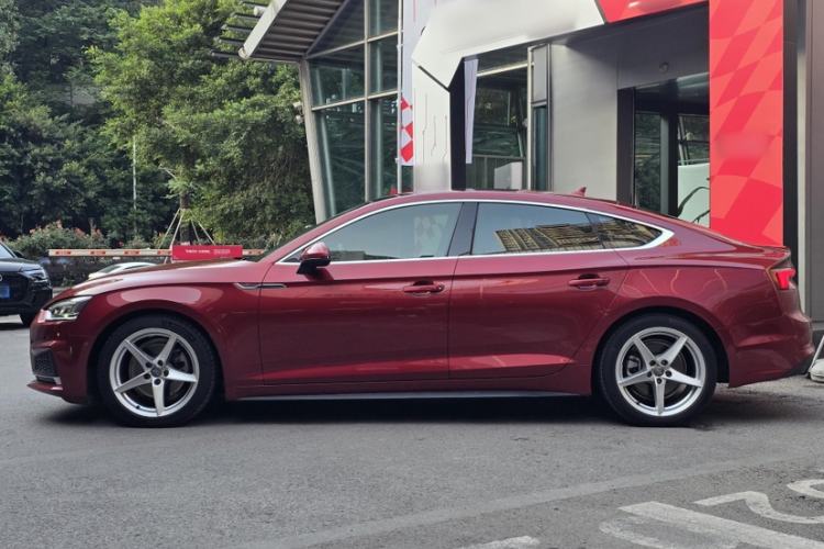 Used Audi A5 2019 Sportback 40 TFSI Fashion Model Exterior 7