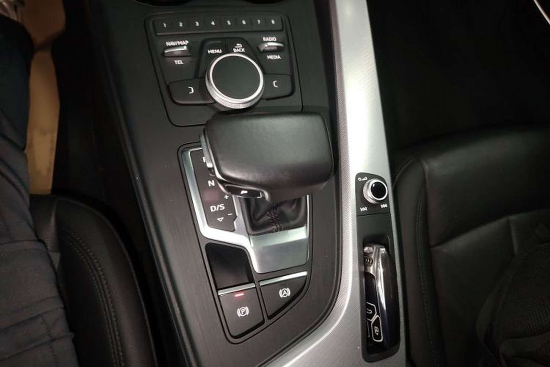 Used Audi A5 2019 Sportback 40 TFSI Fashion Model Gear Lever