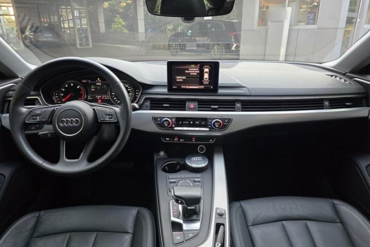 Used Audi A5 2019 Sportback 40 TFSI Fashion Model Interior 7