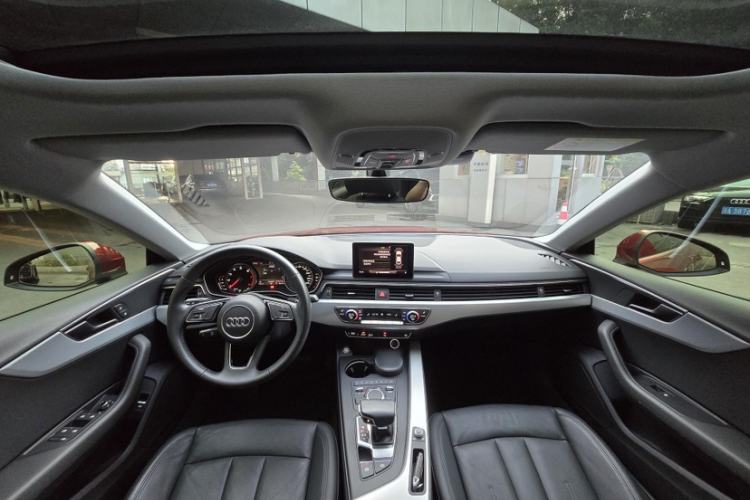 Used Audi A5 2019 Sportback 40 TFSI Fashion Model Interior 8