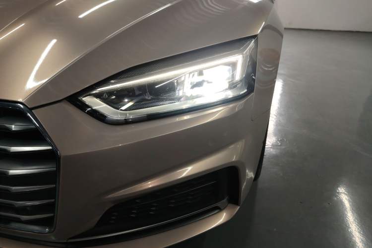 Used Audi A5 2019 Sportback 40 TFSI Fashion Model Left Front Headlight
