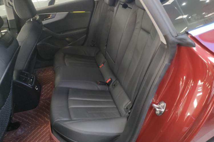 Used Audi A5 2019 Sportback 40 TFSI Fashion Model Left Rear Seat