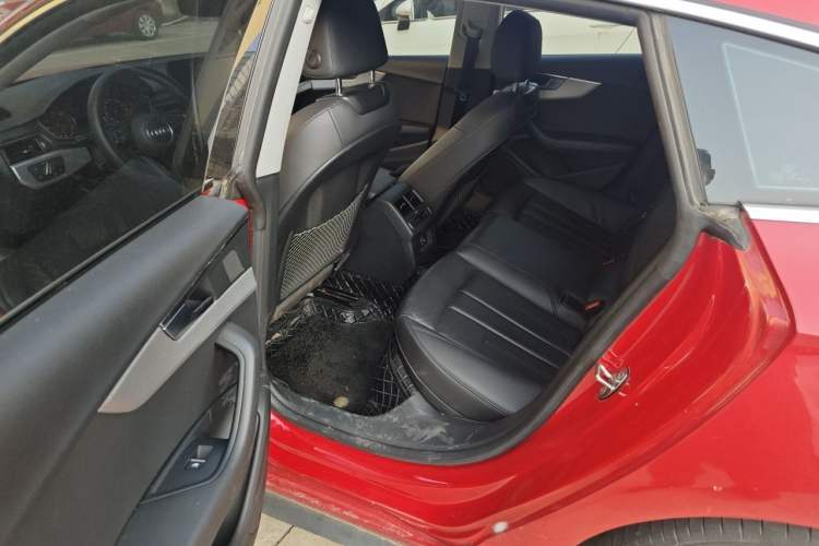 Used Audi A5 2019 Sportback 40 TFSI Fashion Model Left Rear Seat