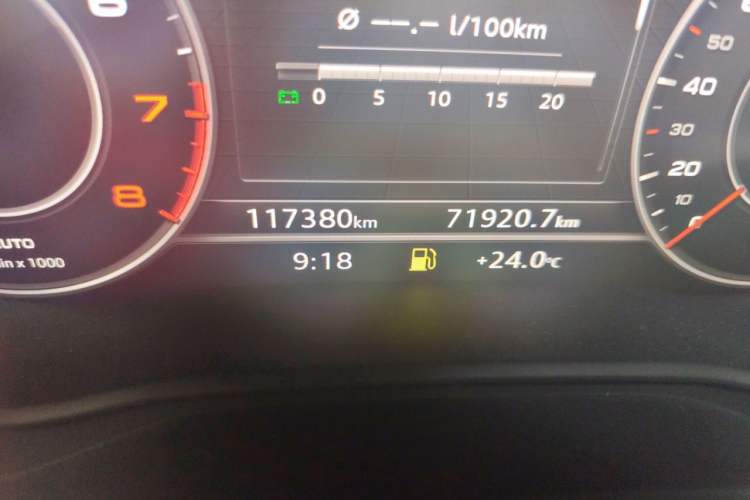 Used Audi A5 2019 Coupe 45 TFSI quattro Sport Edition China V standard Odometer Close Up