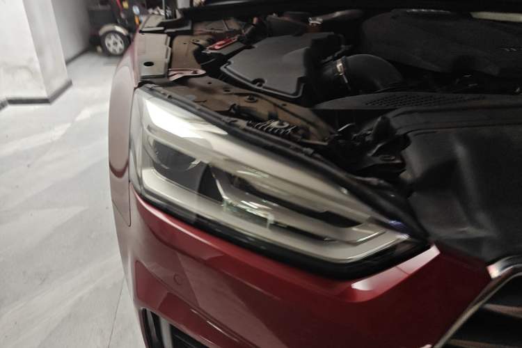 Used Audi A5 2019 Sportback 40 TFSI Fashion Model Right Front Headlight