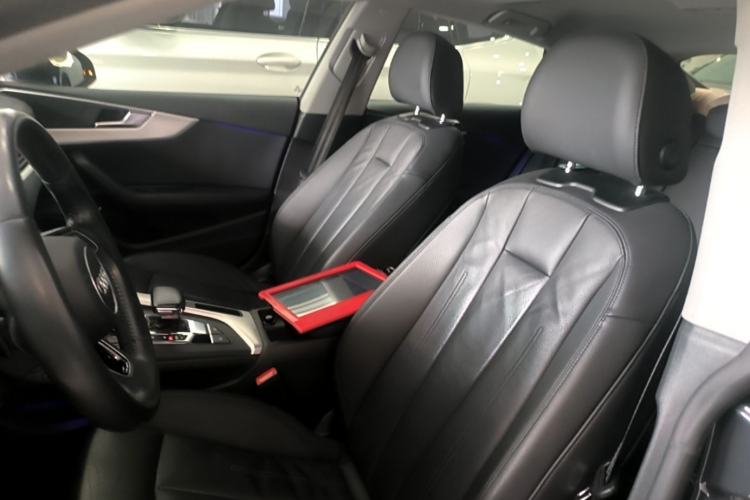 Used Audi A5 2019 Sportback 40 TFSI Fashion Model Left Front Seat