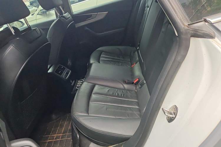 Used Audi A5 2019 Sportback 40 TFSI Fashion Model Left Rear Seat