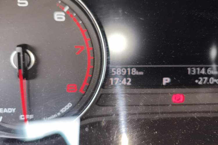Used Audi A5 2019 Sportback 40 TFSI Fashion Model Odometer Close Up