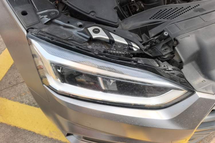 Used Audi A5 2019 Sportback 40 TFSI Fashion Model Right Front Headlight