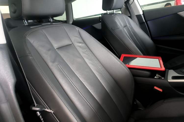 Used Audi A5 2019 Sportback 40 TFSI Fashion Model Right Front Seat