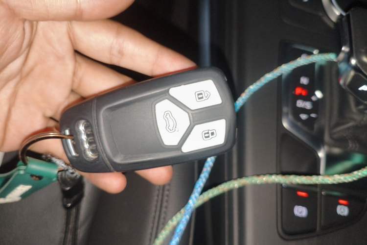 Used Audi A5 2019 Sportback 40 TFSI Fashion Model Vehicle Key