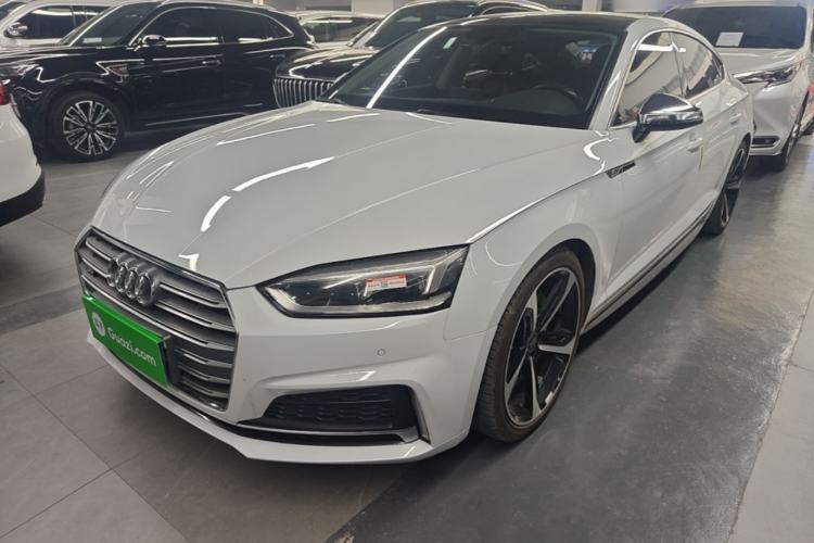 Used Audi A5 2019 Sportback 40 TFSI Fashion Model Guazi used car, China used car export, Used car for sale, Used cars, Cheapest cars for sale