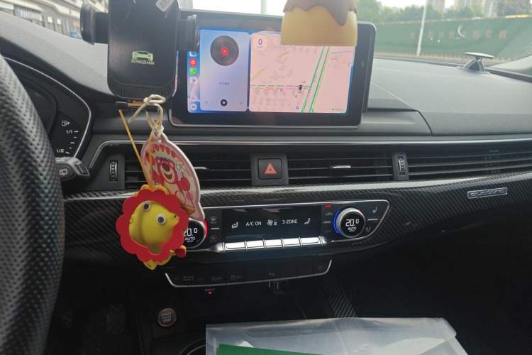 Used Audi A5  Audio And AC Panel